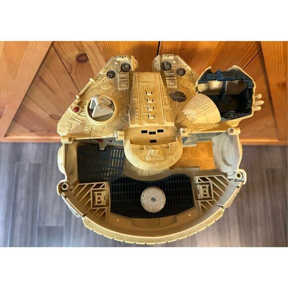 Star Wars Galactic Heroes Millennium Falcon Spaceship Hasbro 2001 (8171) READ - Picture 7 of 16